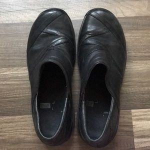 Black Merrells. Nwot